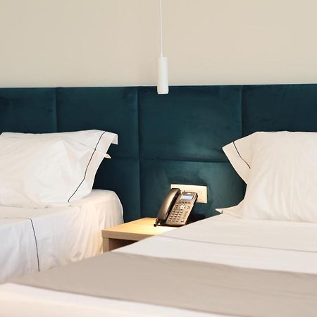 Volmar Hotel ดูร์เรส ภายนอก รูปภาพ