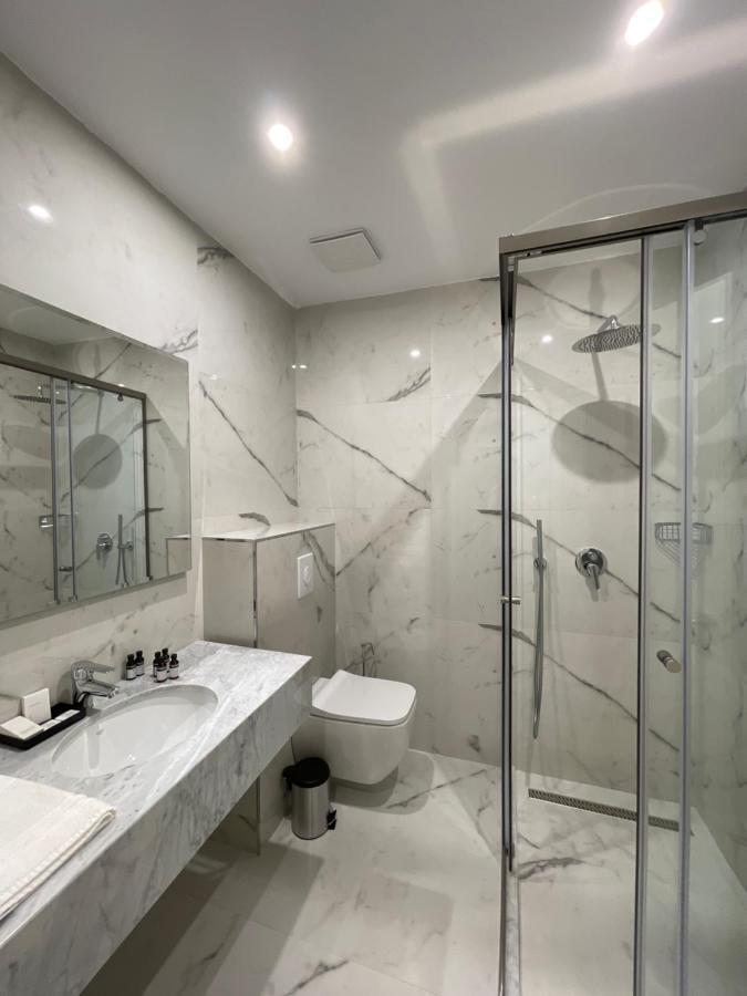 Volmar Hotel ดูร์เรส ภายนอก รูปภาพ